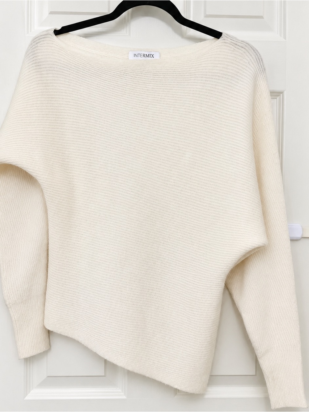 INTERMIX Cold Shoulder Cream Ribbed Knit Women's Sweater